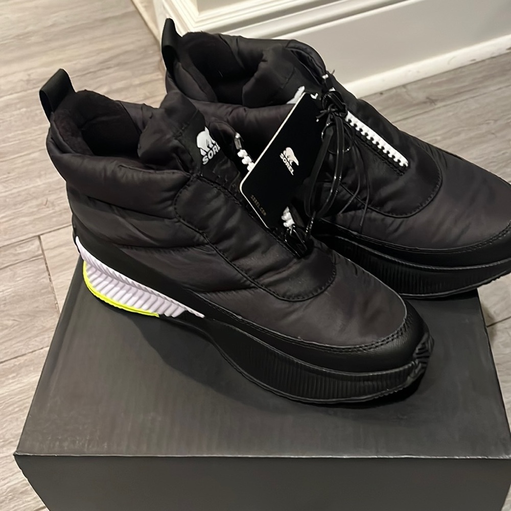 Sorel Black Winter & Rain Boots